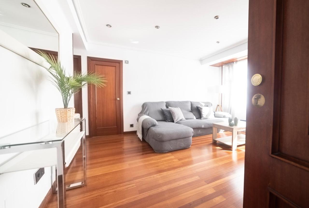 Ferienwohnung Apartamento Victoria Ferrol Exterior foto